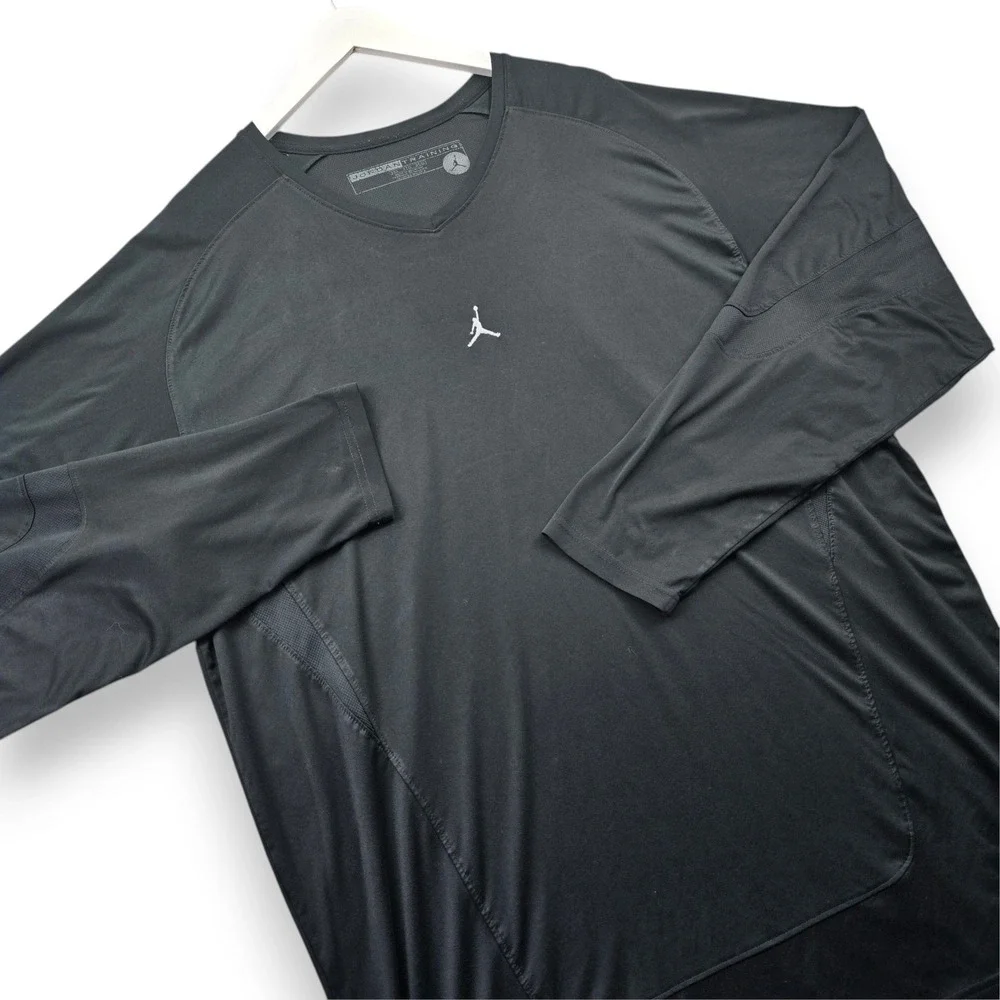 Jordan Training Mens 3XL Black Polyester V-Neck Long Sleeve Performance Shirt